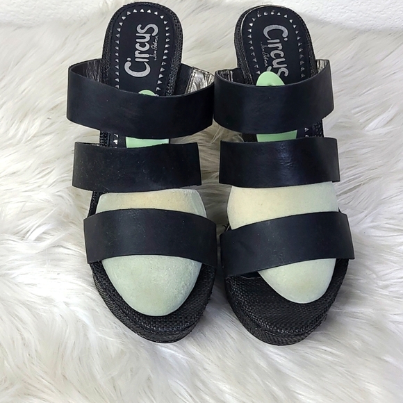 Circus by Sam Edelman Shoes - Circus by Sam Edelman Slip On Wedge Sandals Size 9.5 Black Woven Fabric Spring